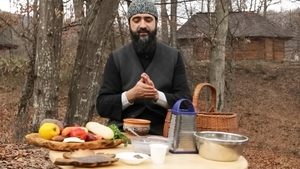 Părintele Dimitrie de la Arhiepiscopia Râmnicului dezvăluie rețeta de post care înlocuiește icrele clasice