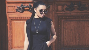 Toţi s-au uitat la... Cum a apărut CARMEN MINUNE în direct