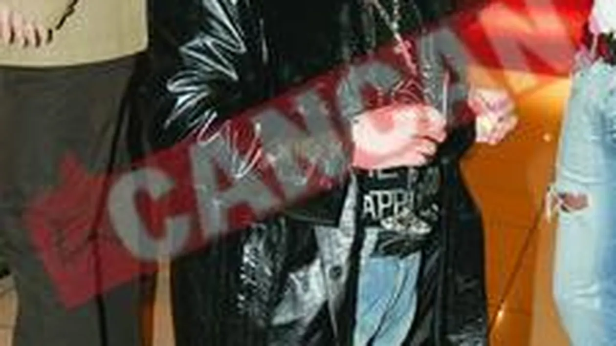 Adrian Minune, la un pas sa se lase de cantat