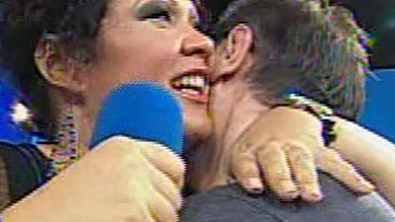 Minodora nu a slabit degeaba! Cantareata a fost ceruta de nevasta pentru a doua oara de sotul ei