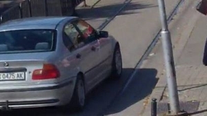 A intrat cu BMW-ul în centrul pietonal din Timişoara şi a ameninţat trecătorii că-i calcă! 
