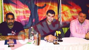 Simon Rutz l-a facut sa renunte la visul american! Ghita, convins de patronul "It's Show Time" sa continue in Olanda