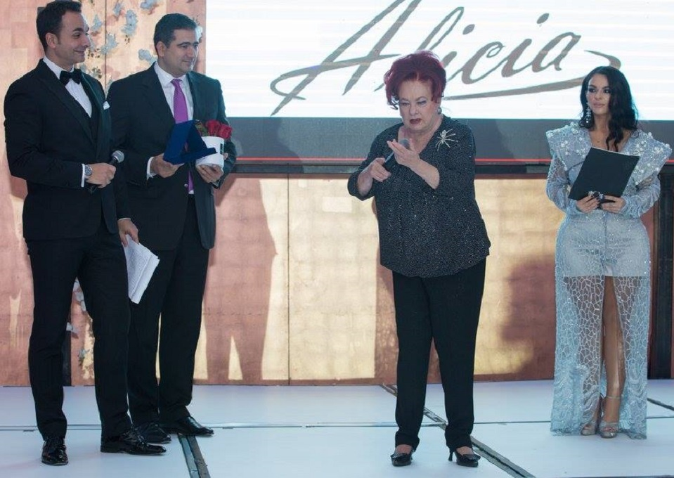 Stela Popescu, la un eveniment monden care a avut loc cu două zile înainte să fie găsită moartă în casă. Sursa foto: Facebook