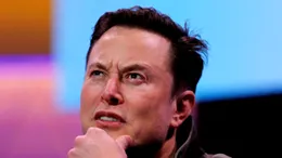 Compania de care Elon Musk a râs în 2011 îi dă bătăi de cap acum