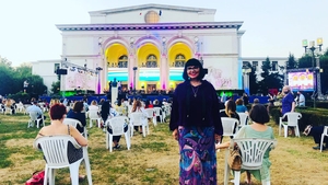 Ozana Barabancea a atras toate privirile când a mers la Opera Națională București! Ce mesaj neobișnuit era scris pe masca de protecție