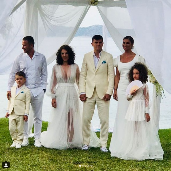 Anamaria Prodan, rochie albă spectaculoasă la nunta lui Alexandru Bourceanu! Soția fotbalistului a strălucit în ziua nunții