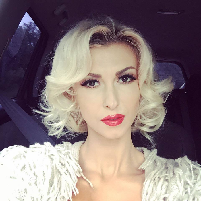 Andreea Bălan şi-a surprins soţul în SUA: „M-am aşezat pe bordură!” Care este motivul