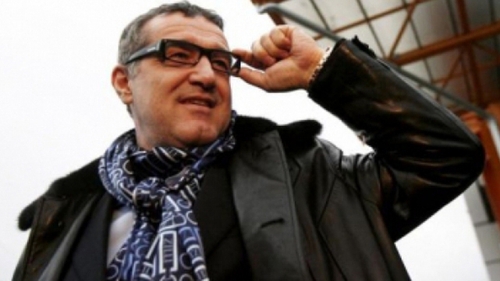 Coincidenta stranie in Pipera! Vezi ce s-a intamplat azi-noapte chiar in fata casei lui Gigi Becali