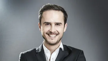 Soția și fiica lui Șerban Copoț, externate din spital. Mesajul transmis de artist după ce a devenit tată pentru a treia oară