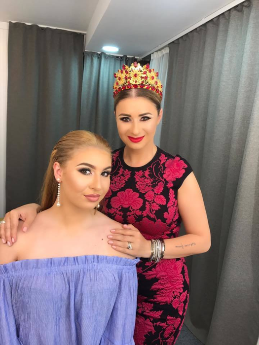 Anamaria Prodan a venit la petrecere însoţită de fiica ei, Sarah