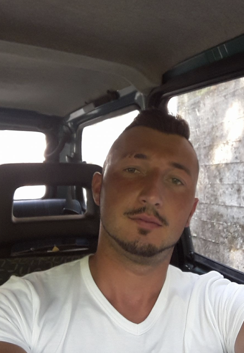 Costel Ciobotar a murit într-un accident rutier cumplit, la doar 35 de ani. O fetiță a rămas acum orfană de tată