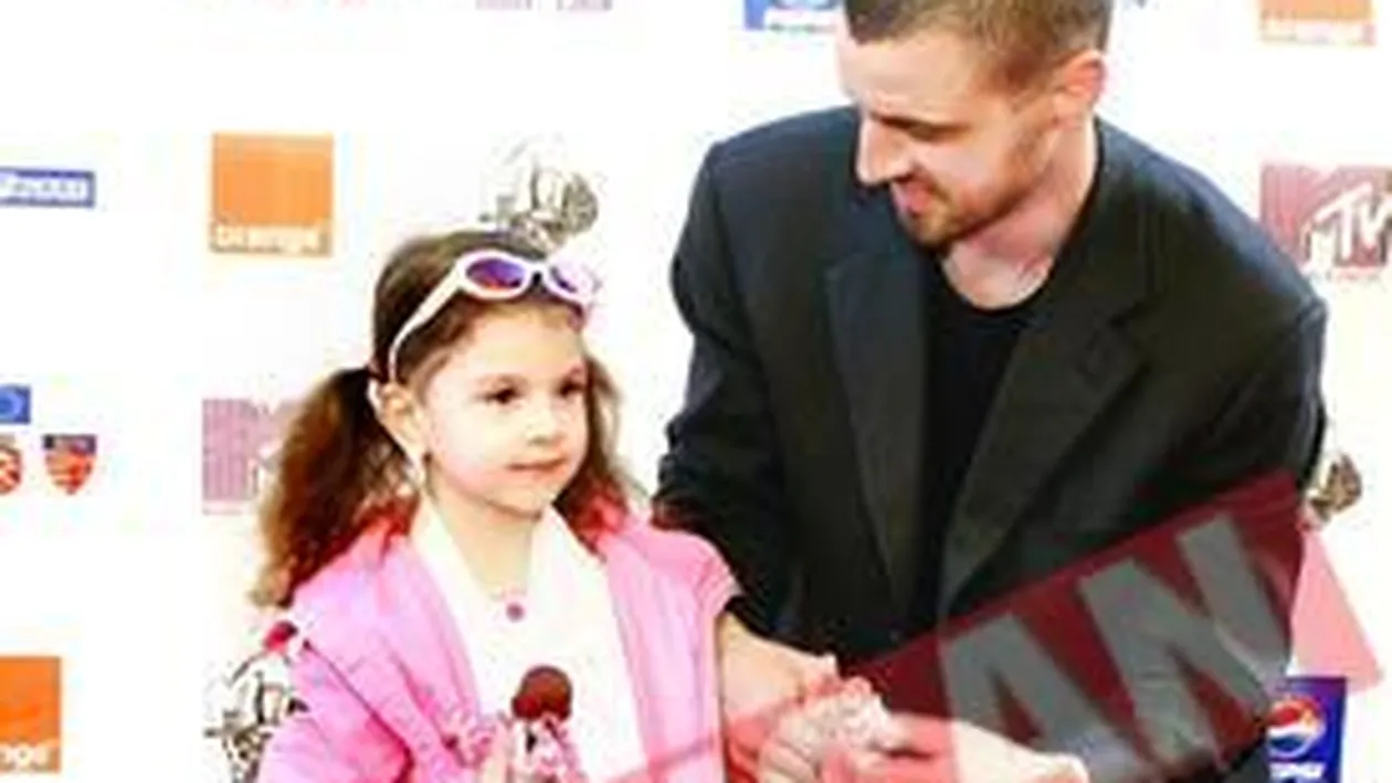 Cleopatra lanseaza o papusa cu chipul ei