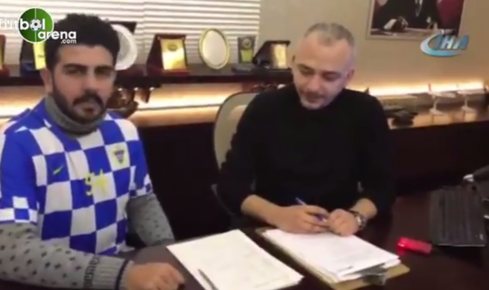 Primul fotbalist plătit în Bitcoin. Unde s-a produs transferul şi cât a costat