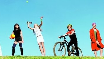 Afla cate calorii poti sa arzi in timp ce faci antrenamente de sezon. Sporturi distractive de vara