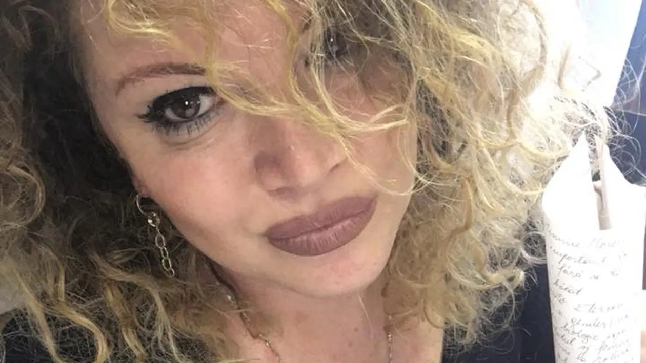 Oana Lis, roșcată! A împărtășit imaginea cu prietenii virtuali