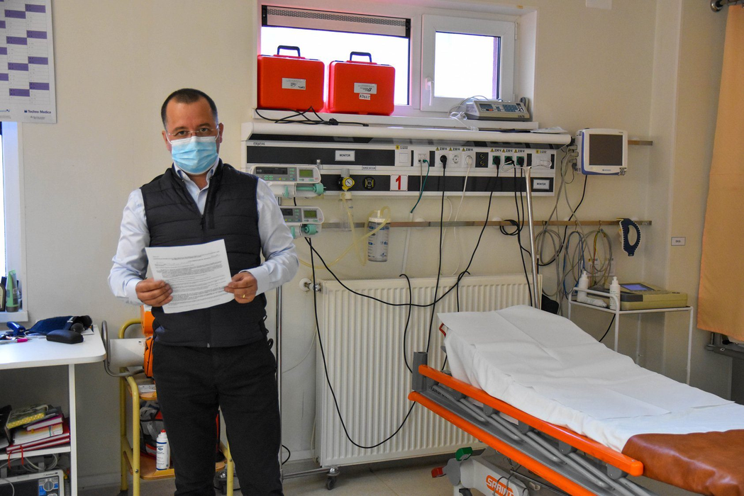 Loredana Groza, două donaţii pentru cadrele medicale din Oneşti care luptă în războiul cu noul coronavirus