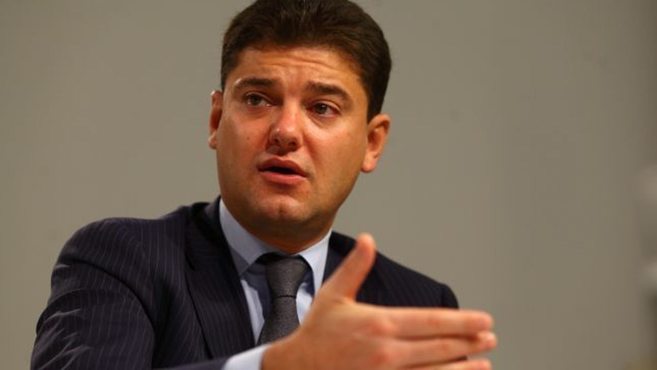 CRISTI BOUREANU, bătut de un ospătar în timpul finalei de la "Euro": "Băiatul i-a dat un pumn direct în ochi!"