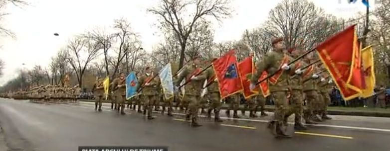Armata defilează în ţinute combat noi, de 1 Decembrie! Cum arată uniformele
