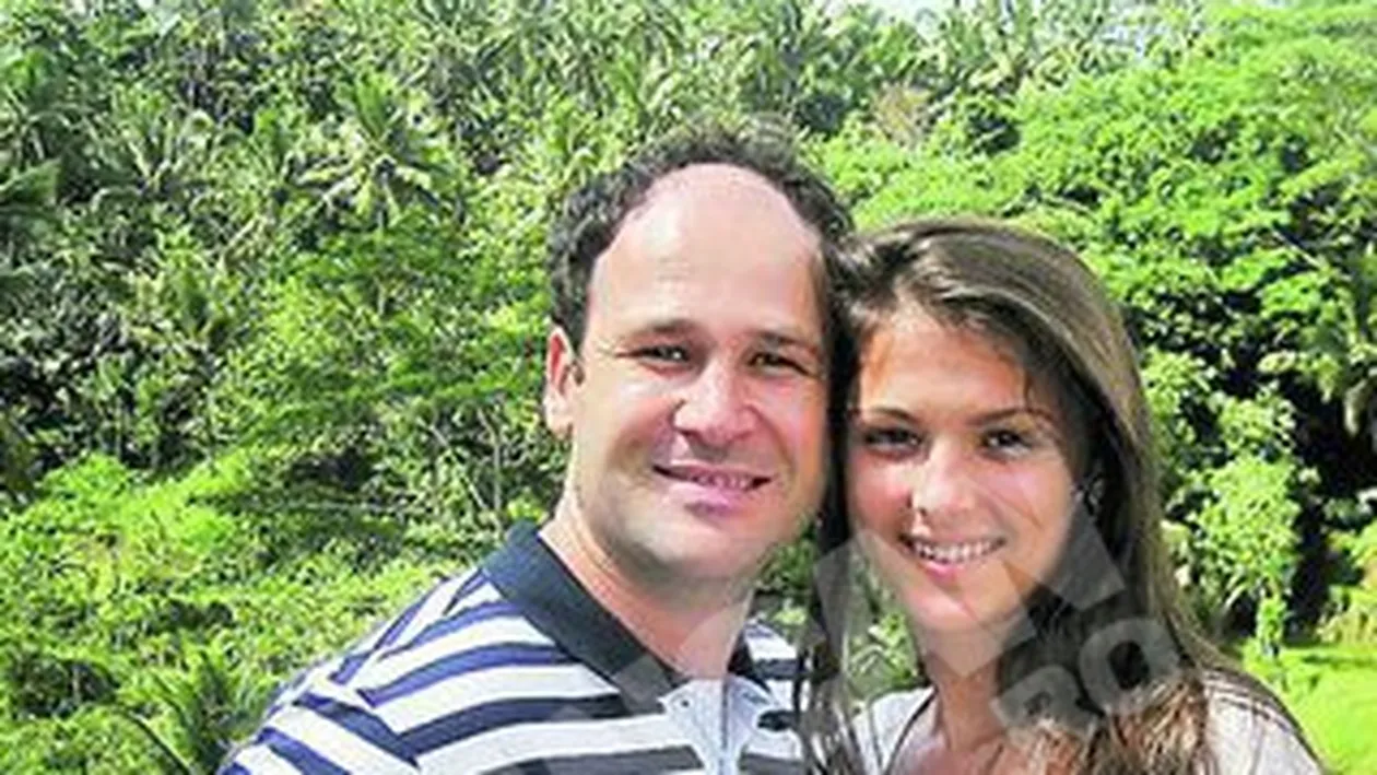 Logodnica l-a cerut de barbat pe Robert Negoita