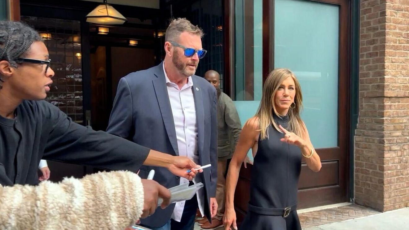 Jennifer Aniston și Jim Curtis se iubesc! Vedetele și-au oficializat relația: au petrecut Crăciunul împreună