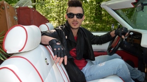 Un celebru cantaret din Romania, diagnosticat cu hepatita B si D