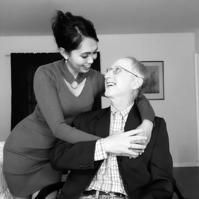 Tânără de 27 de ani și bărbat de 69 de ani. Foto: Instagram