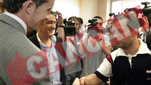 "Badea a facut bine ca l-a lovit pe rapidist!"