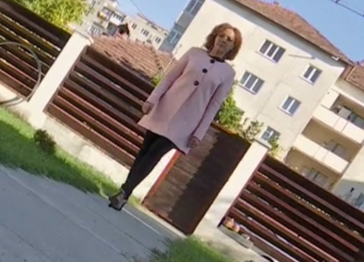 Culmea perversităţii! Soţul italian voia să facă amor cu sora minoră a soţiei! S-a întâmplat în România!