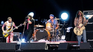 Doliu în lumea muzicală. Jack Sherman, primul chitarist al trupei Red Hot Chili Peppers, a murit