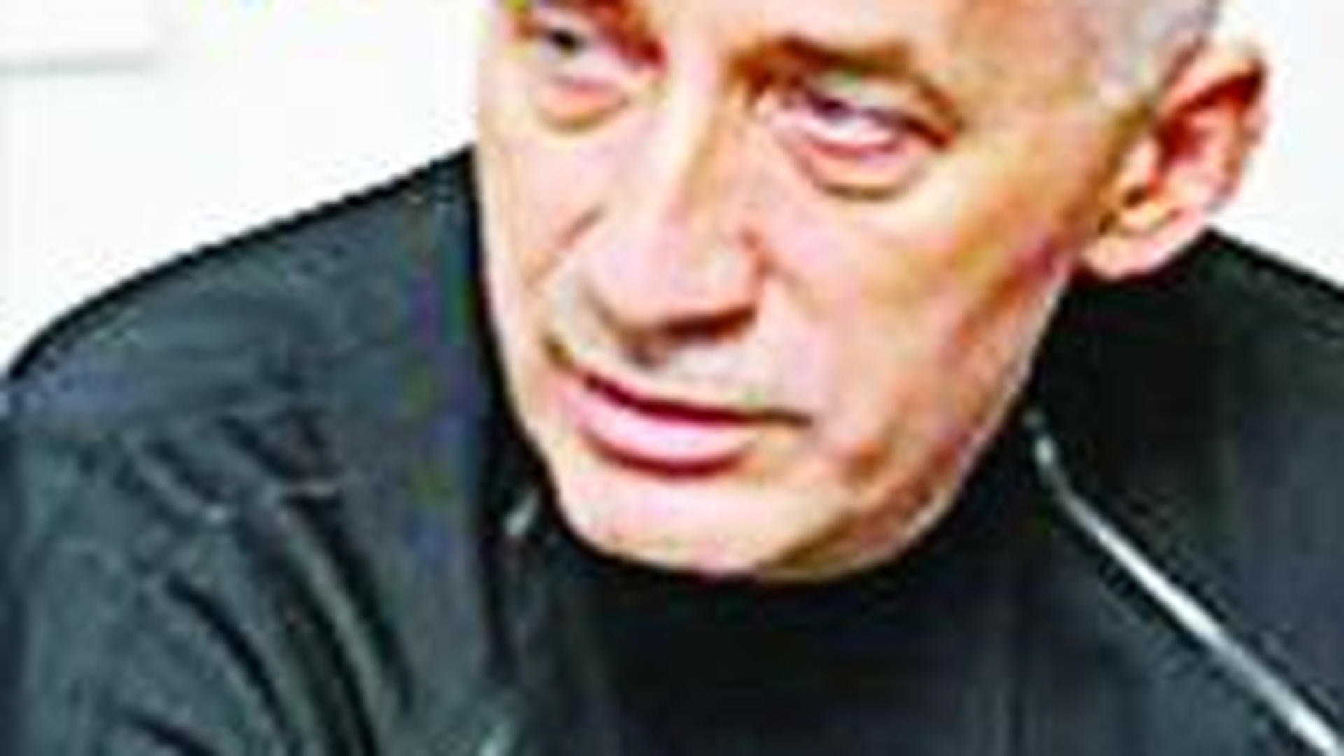 Colaps financiar la Otelul