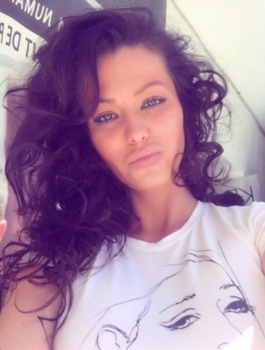 Simona a rămas la fel de senzuală ca la 20 de ani.