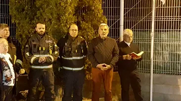 Pompierii voluntari din Spania, moment de reculegere pentru Tony Cârcu. Cinste şi onoare pentru...