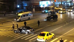 Varianta Poliției despre accidentul în care a fost implicat Mihai Chirica, primarului Iașului. Cine a fost șoferul care a intrat pe culoarea roșie a semaforului