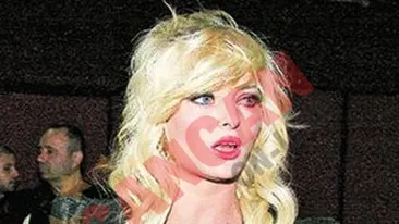 Delia ofera 500 de euro recompensa