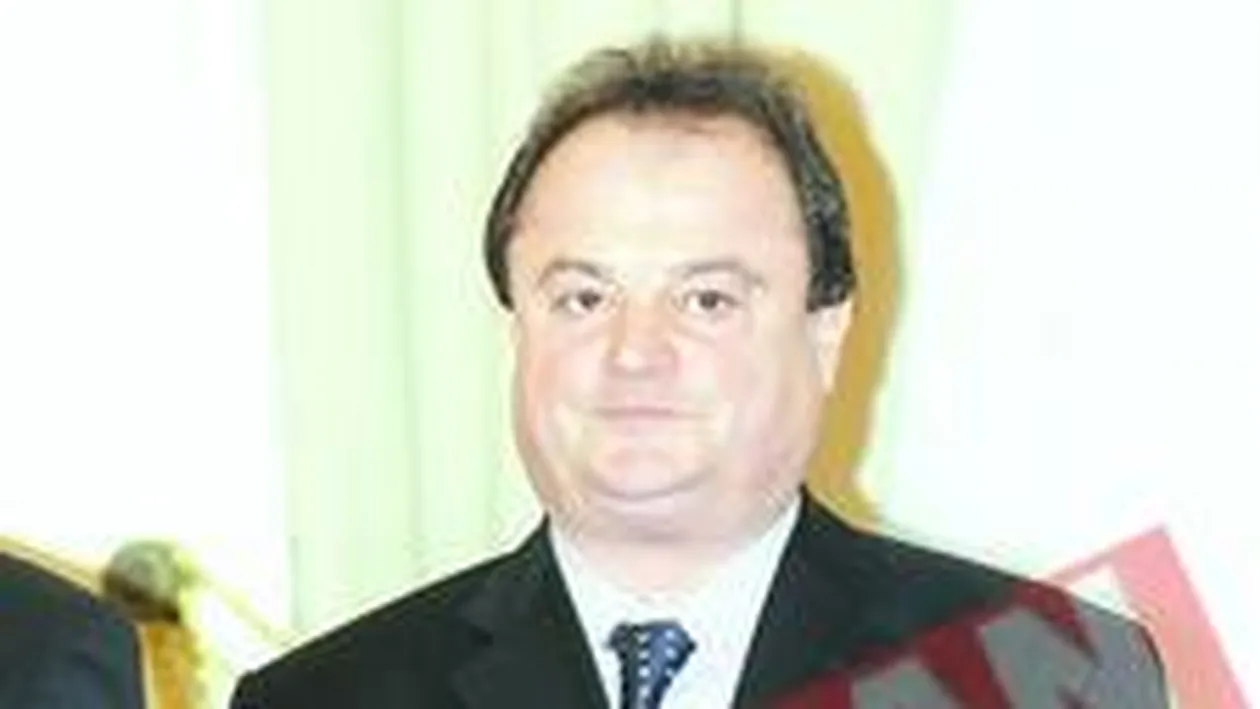 Blaga a renuntat la vila de protocol