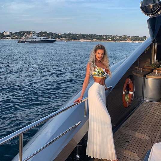 Cum arată Bianca Drăgușanu la doar câteva zile după ce s-a măritat cu Alex Bodi