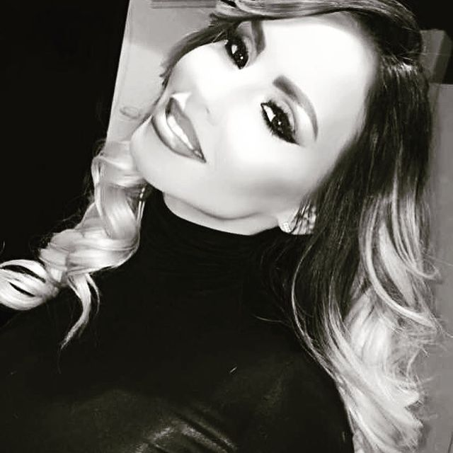 Ce decizie a luat instanța în cazul lui Flore Salalidis