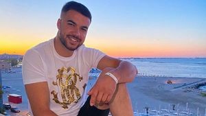 Cum arată Culiță Sterp, după ce și-a făcut din nou implant de păr. Prima intervenție a fost un eșec total