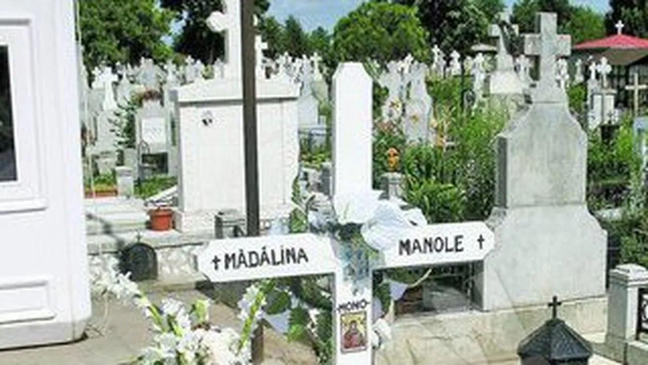 Petru Mircea o pomeneste pe Madalina Manole alaturi de parintii lui! Ii face si el parastas de un an