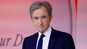 Cum arată și cu ce se ocupă soția celui mai bogat om din lume. Hélène Mercier și Bernard Arnault sunt căsătoriți de peste trei decenii