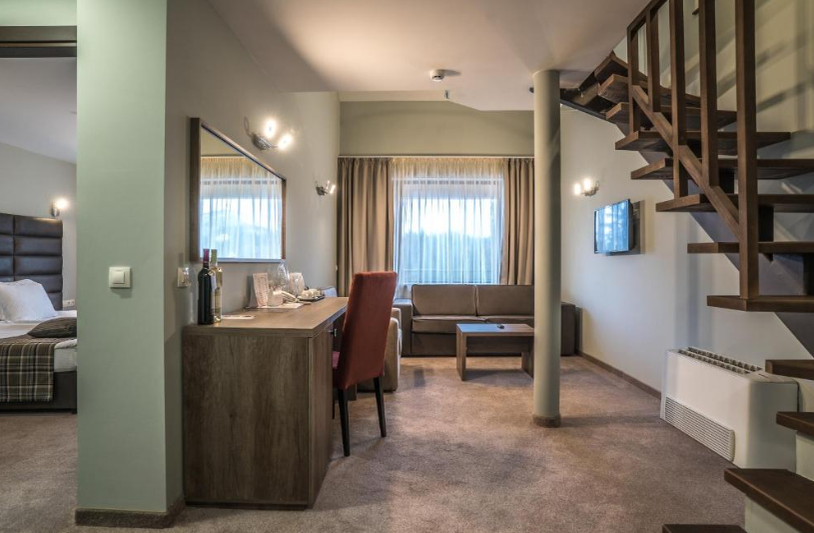 Perelik Hotel 5* se află în centrul stațiunii Pamporov/ sursă foto: Booking
