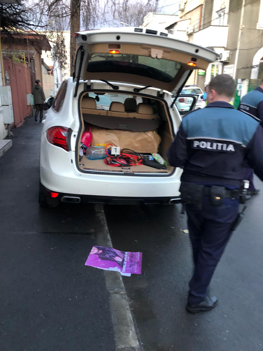 Incident neplăcut pentru Andreea Antonescu, chiar înainte de Crăciun! Hoții i-au spart mașina