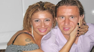 Si dureros, si costisitor! Suma EXORBITANTA platita de Prodanca pentru a-si tatua pe spate toate chipurile celor din familie!