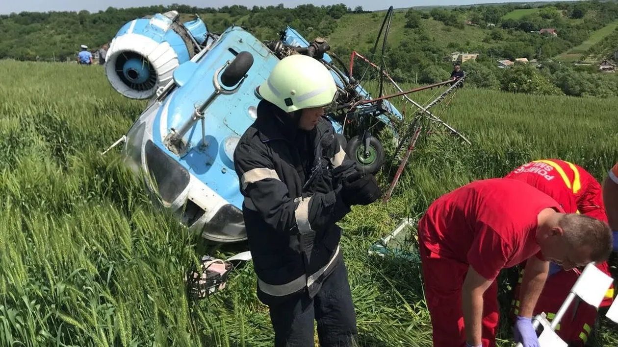Dezvăluirea primului om care a ajuns la elicopterul brăbușit: ”I-am dat telefonul pilotului să…”
