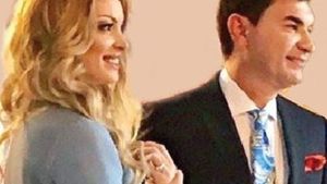 Valentina Pelinel şi Cristi Borcea se pregătesc de nuntă? Un prieten al fotomodelului i-a dat de gol