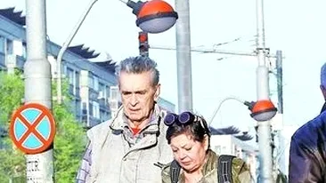 Iurie Darie a ramas fara telefon in spital. Pradat inainte sa intre in sala de operatie