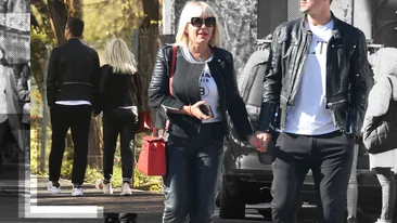 Au rămas interziși când au văzut-o pe Elena Udrea! CANCAN.RO are imaginile momentului! Ce a făcut fostul ministru înainte de a fugi din țară