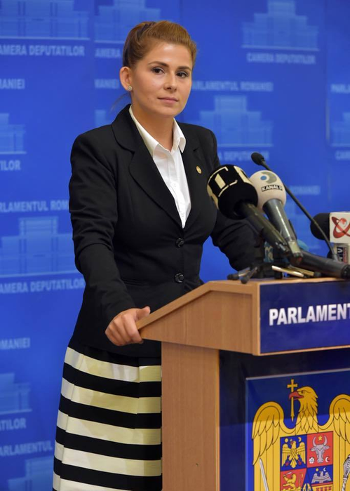 Ioana este unul dintre cei mai tineri membri ai Guvernului
