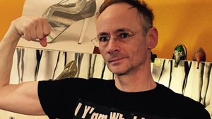 Mihai Albu are părul des după implant! Cum arată acum designerul