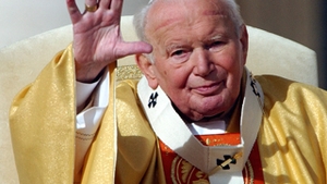 Papa Ioan Paul al II-lea va avea cont pe Facebook